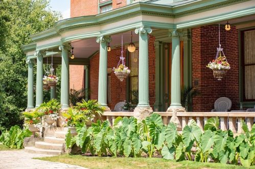 5501 Elgin St, Pittsburgh PA 15206-1432 exterior