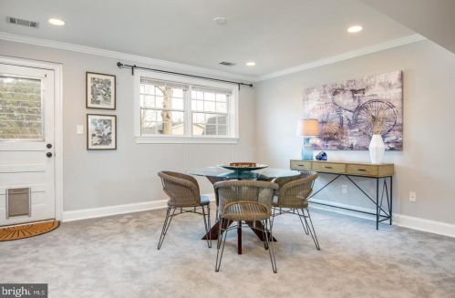 2310 Candlewood Dr, Alexandria VA exterior