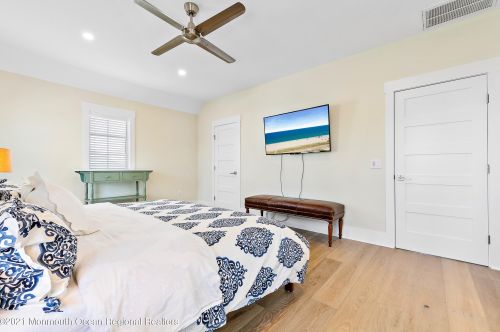 170 Osborne Ave, Point Pleasant Beach NJ  08742-4624 exterior