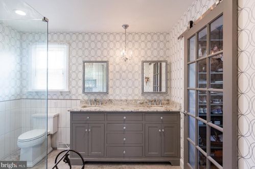 426 Dolly Dr, Lancaster PA 17601-3619 exterior