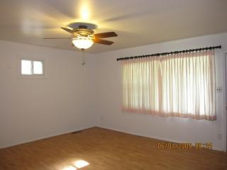 1818 Parkdale Dr, Champaign IL  61821-5463 exterior