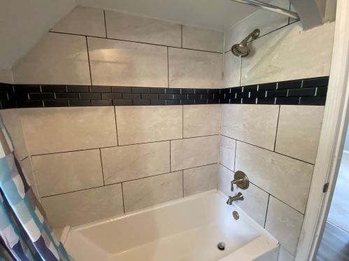 2813 50th St, Milwaukee WI  53210-1654 exterior