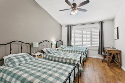 2232 Catalpa Dr, Tustin CA 92782-8357 exterior