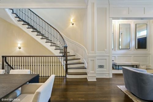 2038 Mohawk St, Chicago IL 60614-4515 exterior