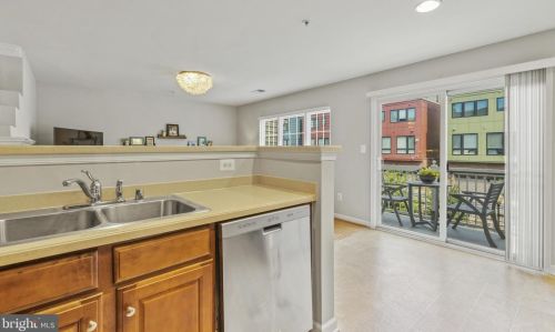 497 Cameron Sta Blvd, Alexandria VA 22304-8683 exterior