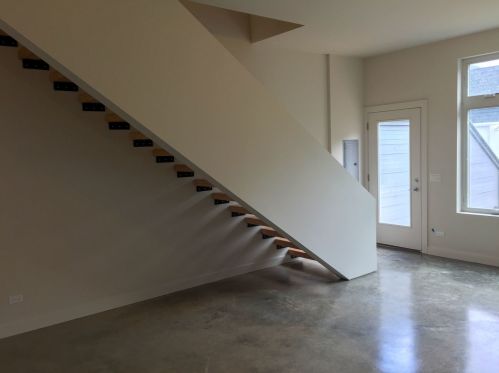 2629 Hamlin Ave, Chicago IL 60647-1009 exterior