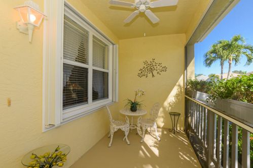 1027 Tuscany Dr, Fort Pierce FL  34986-2188 exterior