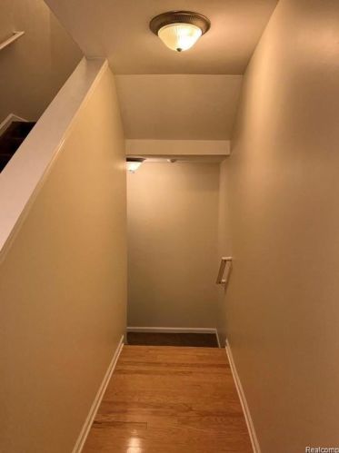 39441 Springwater Dr, Northville MI  48168-3962 exterior