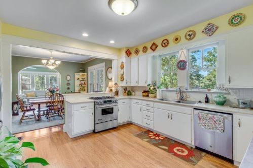 700 Ridgewood Ave, Gainesville GA 30501-3140 exterior