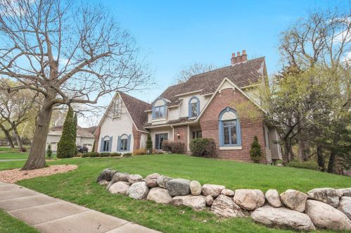 13583 Harwell Path, Saint Paul, MN 55124-7395