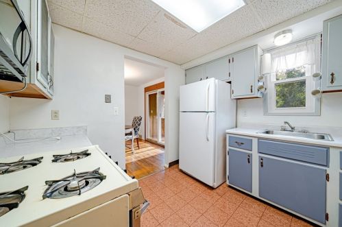 213 Dorothy Dr, Pittsburgh PA 15235-1829 exterior