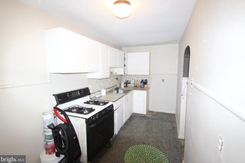 855 14 St, Chester PA 19013-5801 exterior