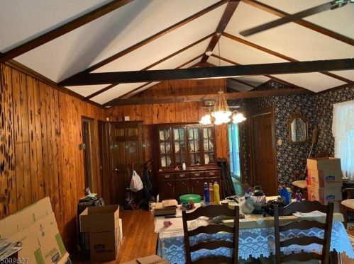 85 Lakeside Dr, Wantage NJ  07461-4360 exterior