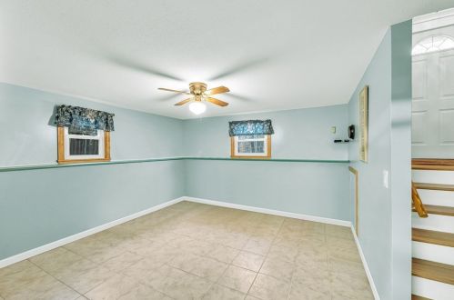 58 Colorado St, Springfield MA 01118-2312 exterior