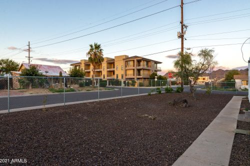 9618 5 St, Phoenix AZ 85020-2905 exterior