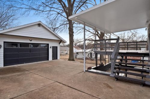 9956 Luna Ave, Saint Louis MO 63125-2948 exterior