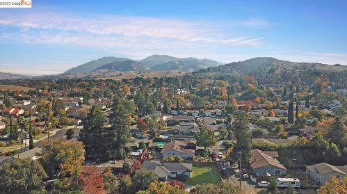 4364 Cheltenham Ct, Concord CA exterior