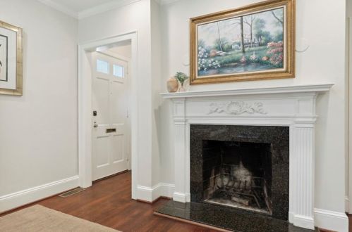 332 Golfview Rd, Atlanta GA 30309-1214 exterior