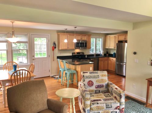 3 Dory Ln, Eastham MA 02642-2768 exterior