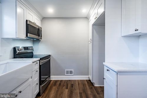 112 Mildred Ln, Chester PA 19014-2006 exterior