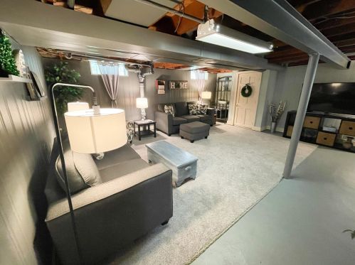 2827 75th St, Milwaukee WI 53219-2808 exterior