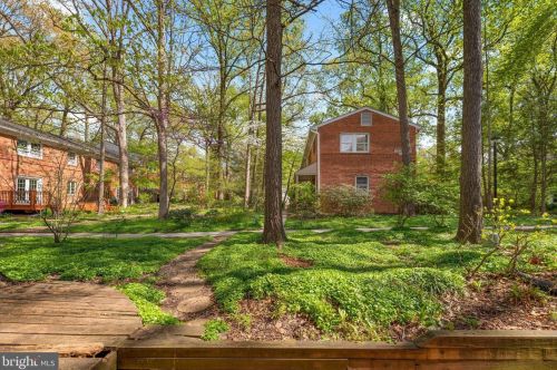 8543 Bradford Rd, Silver Spring MD  20901-4313 exterior