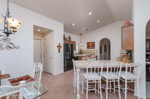 38168 Silverwood Dr, Tucson AZ 85739-1003 exterior