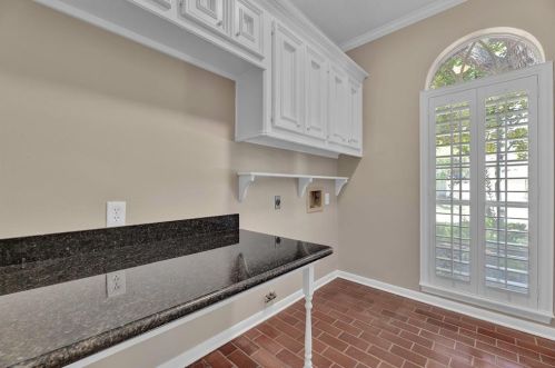 1810 Mountain Aspen Ln, Humble TX 77345-1942 exterior