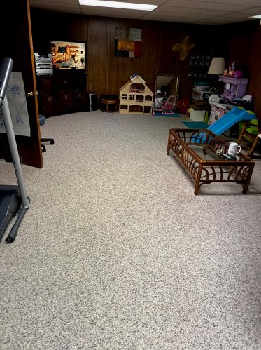 5935 Leisure South Dr, Grand Rapids MI 49548-6857 exterior