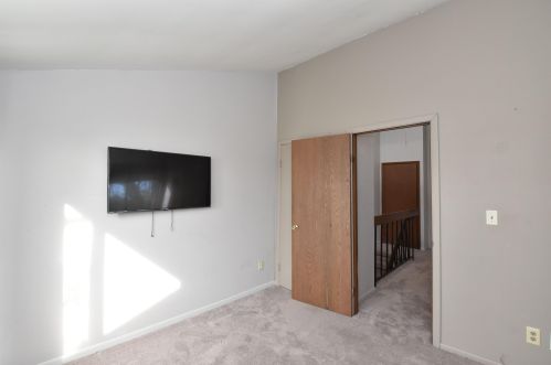 9012 70th St, Milwaukee WI  53223-2114 exterior