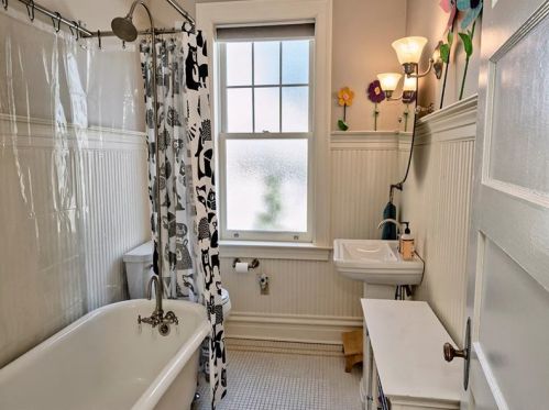 606 Bower Hill Rd, Pittsburgh PA 15243-1508 exterior