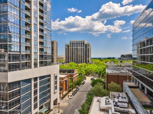 1400 Michigan Ave, Chicago IL  60605-3714 exterior