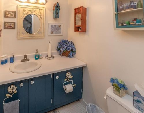 35 Sycamore Dr, Middletown, NY 10940-5455