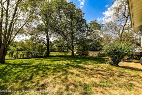 14 Bryant Dr, Jackson Twp NJ exterior