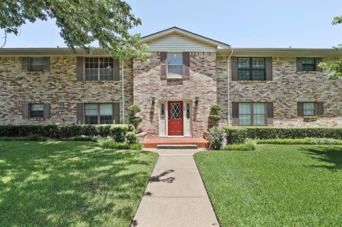 5811 Birchbrook Dr, Dallas, TX 75206-4508