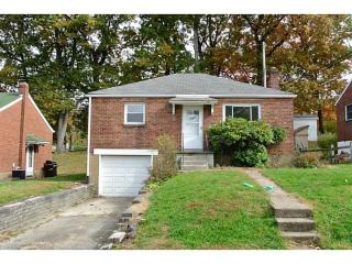 8 Fleck Ct, Collier Township PA  15106-3041 exterior