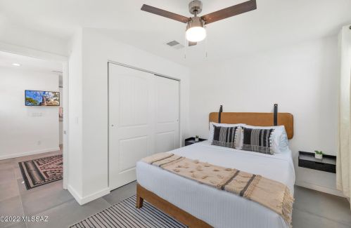 2610 24 St, Phoenix AZ 85008-1846 exterior