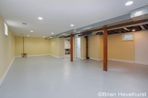 1424 Widdicomb Ave, Grand Rapids MI 49504-3046 exterior