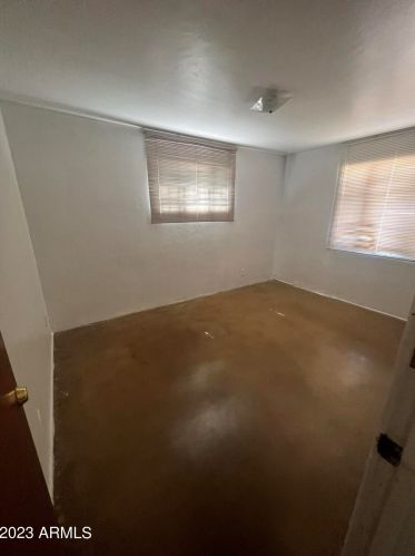 2901 21st Ave, Phoenix AZ 85027-3422 exterior