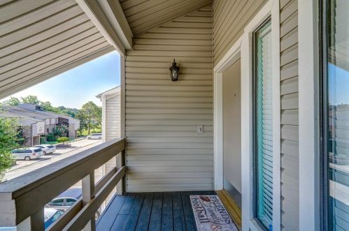 152 April Pt Dr, Montgomery TX 77356-8873 exterior