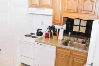 6401 5th Ave, Pittsburgh PA  15206-4464 exterior