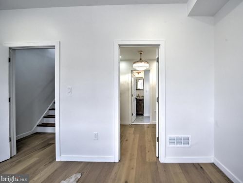 1107 52 St, Philadelphia PA 19143-4217 exterior