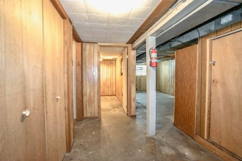 4847 Dakin St, Chicago IL 60641-2717 exterior