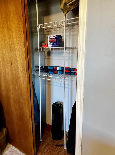 4645 68th St, Milwaukee WI  53220-3917 exterior