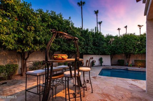 5326 26th St, Phoenix AZ 85050-1303 exterior