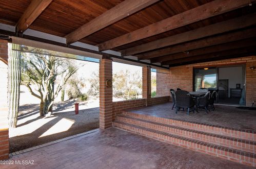 2955 Gymkhana Way, Tucson AZ  85742-9054 exterior