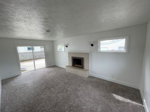 35 2 St, Cedar Springs MI 49319-8919 exterior