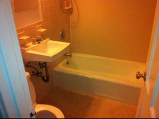 1 Kinnaird St, Cambridge MA  02139-3732 exterior