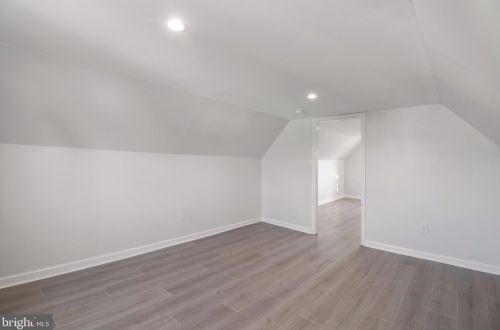 6 Bonsall Ave, Manor PA exterior