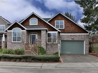 1294 97 Ave, Portland OR  97266-4527 exterior